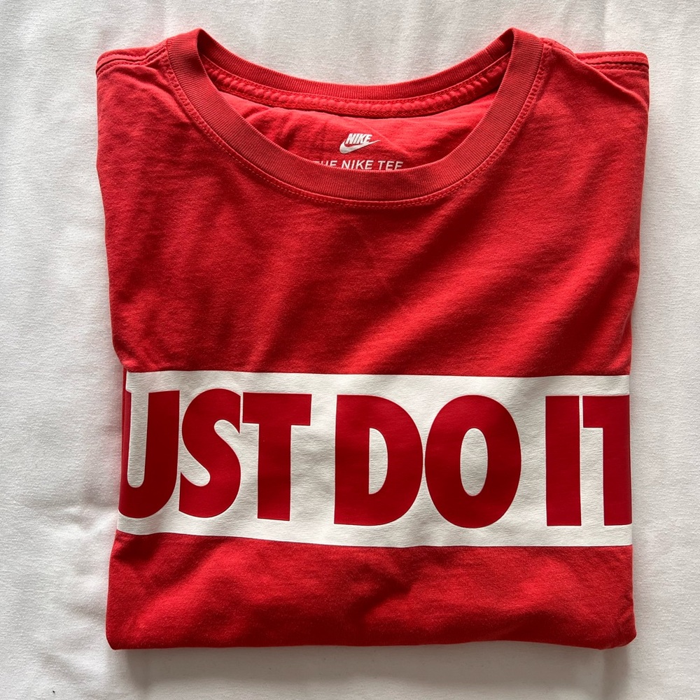 Nike Red 'Just Do It' Graphic Tee